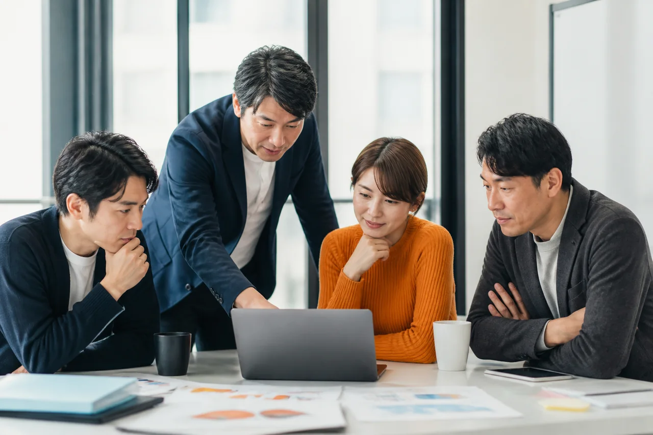 PoCの合格条件と本番移行を先に決めるを実務で進める様子